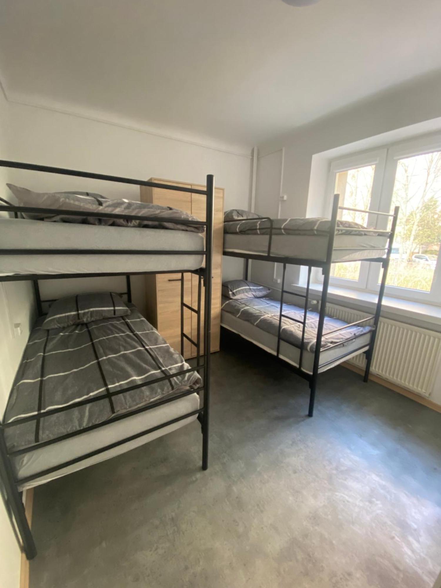 Hostel Harmonia Варшава Экстерьер фото