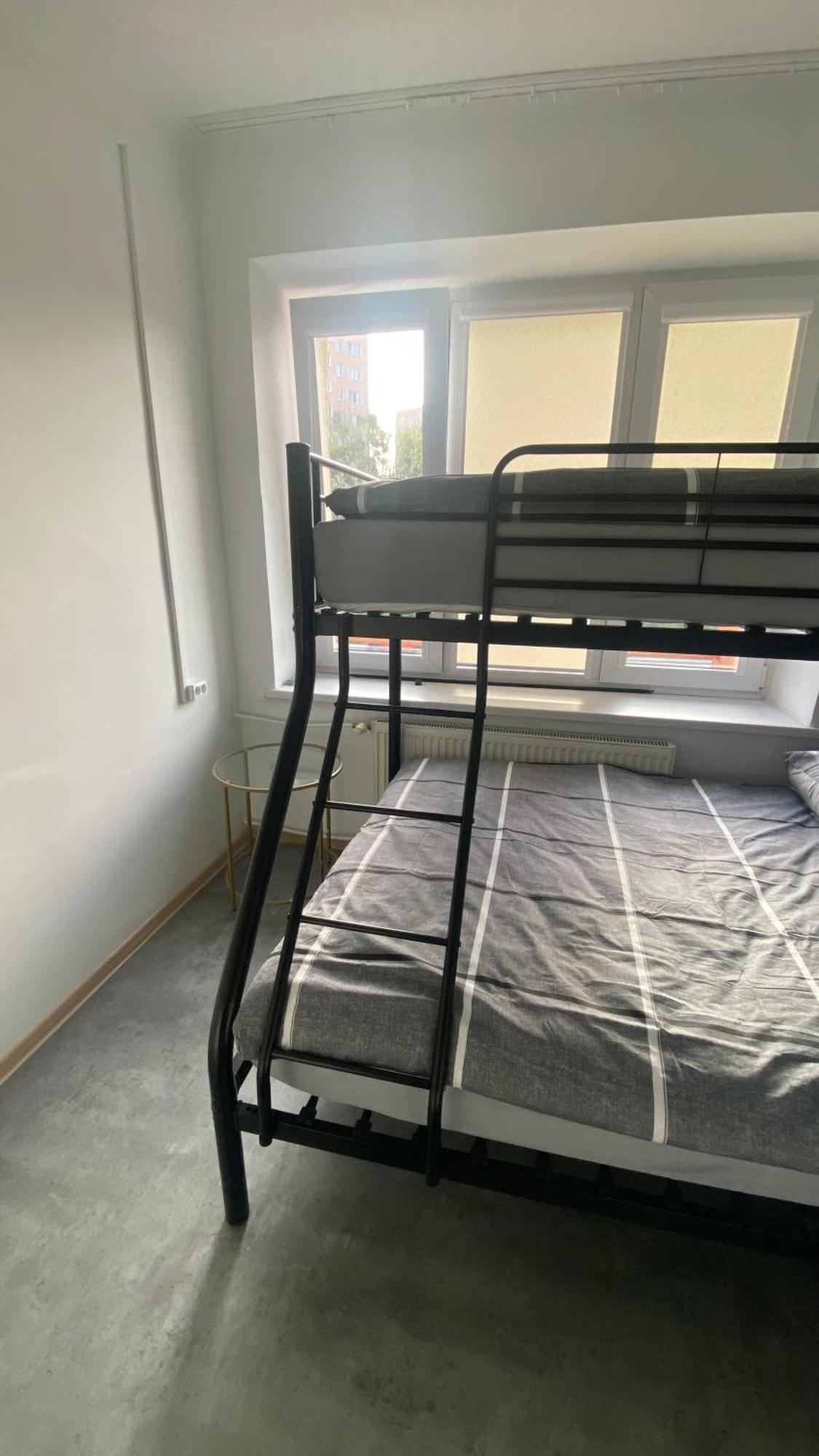 Hostel Harmonia Варшава Экстерьер фото